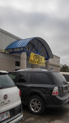 Thrift Store «Goodwill Store and Donation Center - Monona», reviews and photos, 2501 Royal Ave, Monona, WI 53713, USA