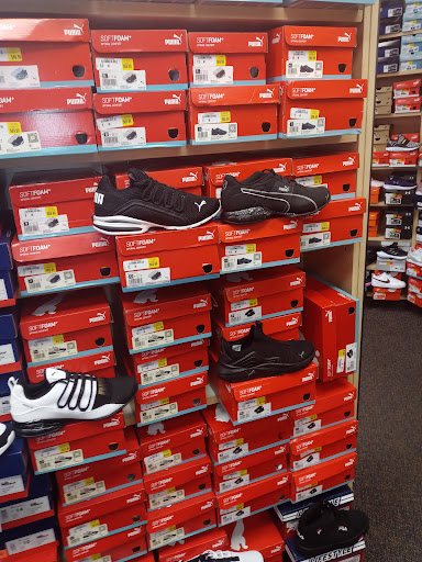Shoe Store «Shoe Dept.», reviews and photos, 1701 Stringtown Rd, Grove City, OH 43123, USA