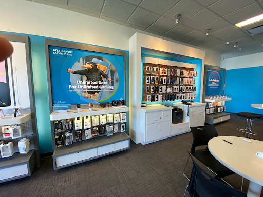 Cell Phone Store «AT&T Authorized Retailer», reviews and photos, 13 N Groesbeck Hwy, Charter Twp of Clinton, MI 48036, USA