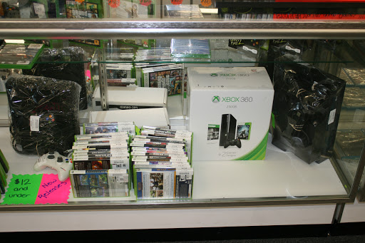 Pawn Shop «1st National Pawn #8/Pawn Way», reviews and photos, 4645 W Market St, Greensboro, NC 27407, USA