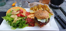 Hamburger du Café Restaurant Le Bleu à Quissac - n°1