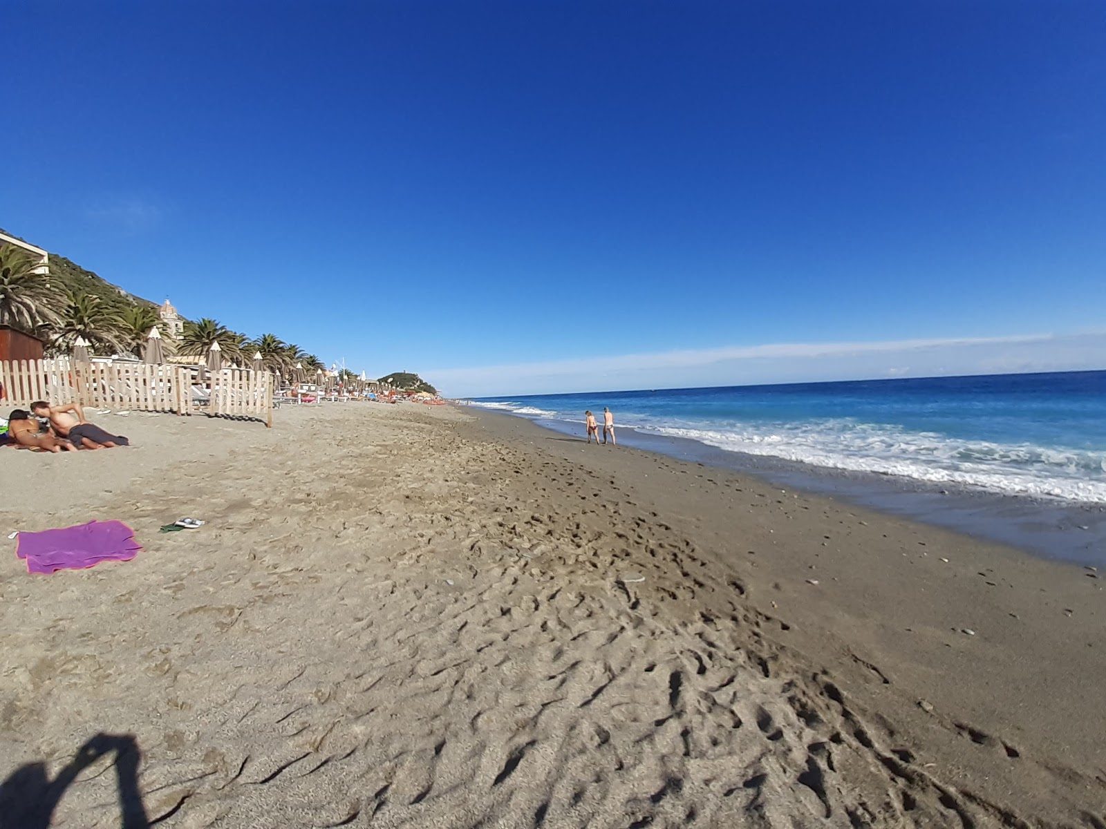 Foto de Playa de Varigotti área de complejo turístico de playa