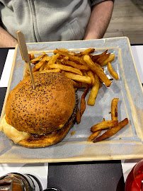 Frite du Restaurant de hamburgers Le Shelby Bis à Saint-Gervais-la-Forêt - n°17