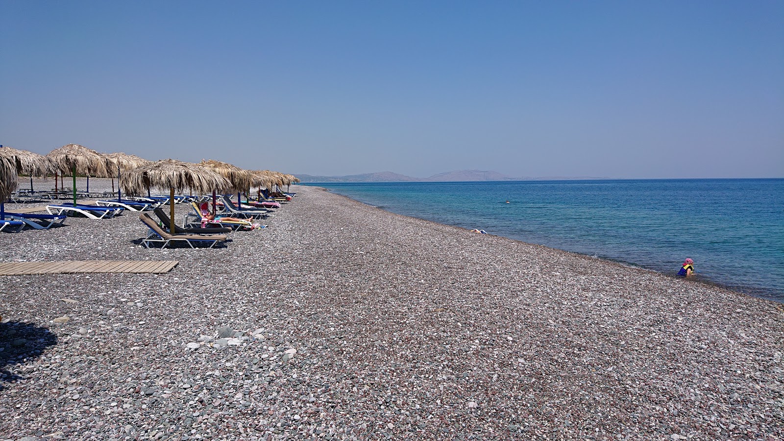 Foto de Playa de Gennadi II con recta y larga