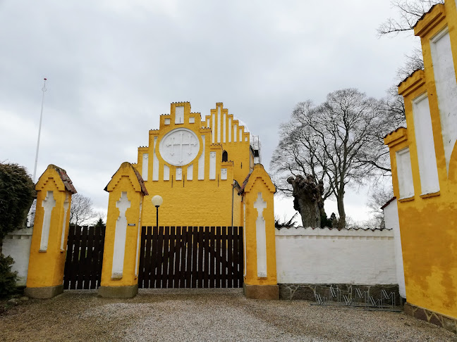 Anmeldelser af Nr. Dalby Kirke (Dalbyvej) i Køge - Andet