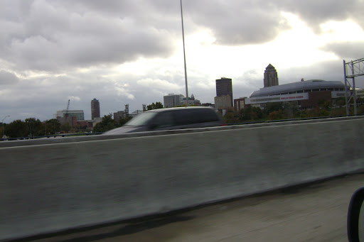 Park «Sargent Park», reviews and photos, 3530 E Douglas Ave, Des Moines, IA 50317, USA