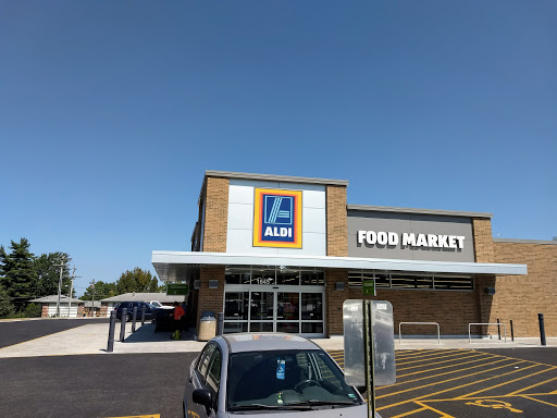 Supermarket «ALDI», reviews and photos, 1645 E Kearney St, Springfield, MO 65803, USA