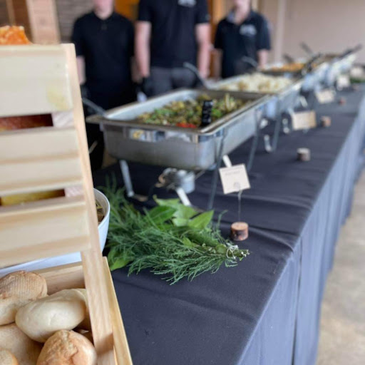 Restaurant «Hilltop Restaurant & Bar», reviews and photos, 4206 Lake Ave, Lockport, NY 14094, USA