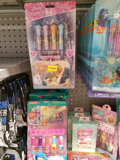 Variety Store «Five Below», reviews and photos, 2685 E Main St, Plainfield, IN 46168, USA