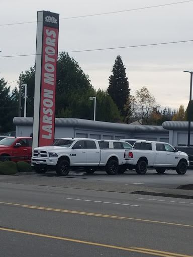 Used Car Dealer «Larson Motors», reviews and photos, 300 River Rd, Puyallup, WA 98371, USA