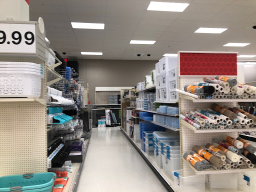 Department Store «Target», reviews and photos, 100 Willow St, Farmingdale, NY 11735, USA