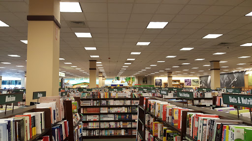 Book Store «Barnes & Noble», reviews and photos, 4972 Dublin Blvd, Dublin, CA 94568, USA