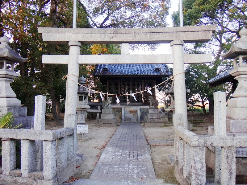 八幡社(東)