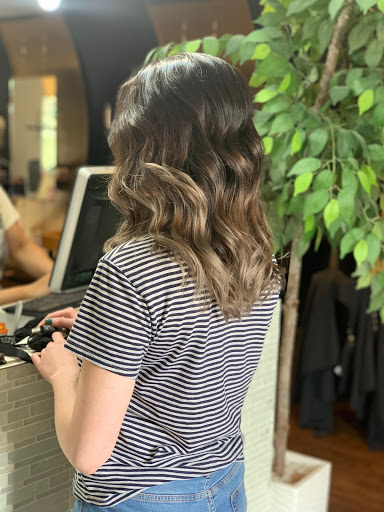 Beauty Salon «Eutopia Salon», reviews and photos, 244 W Chimes St, Baton Rouge, LA 70802, USA