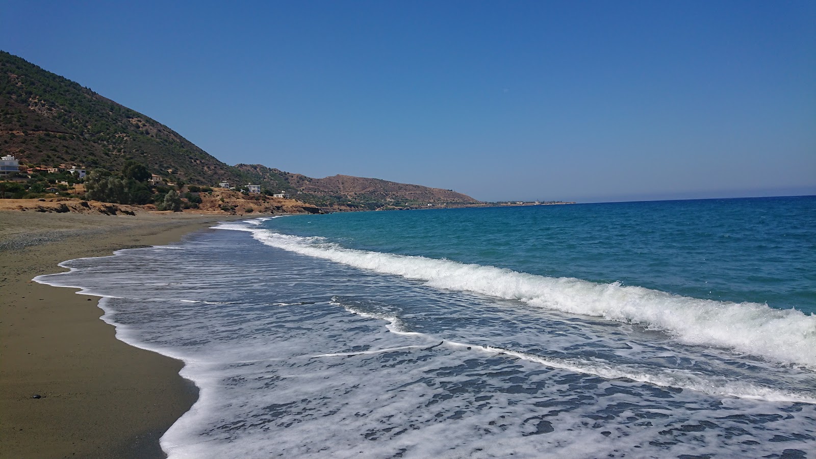 Photo de Pachiammos beach avec un niveau de propreté de assez propre