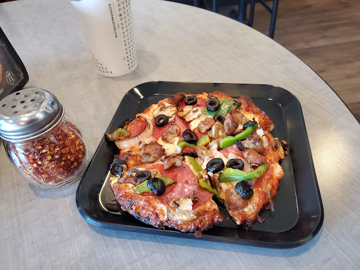 Round Table Pizza image