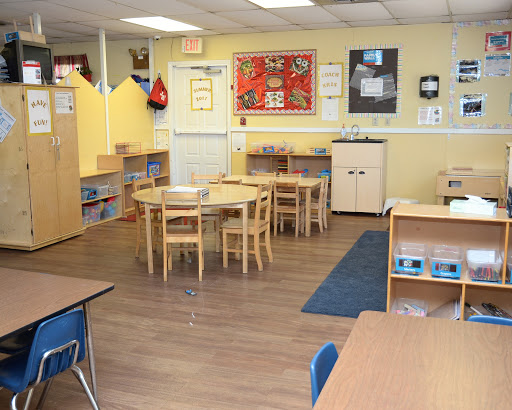 Day Care Center «La Petite Academy of New Pt Richey, FL», reviews and photos, 6829 FL-54, New Port Richey, FL 34653, USA