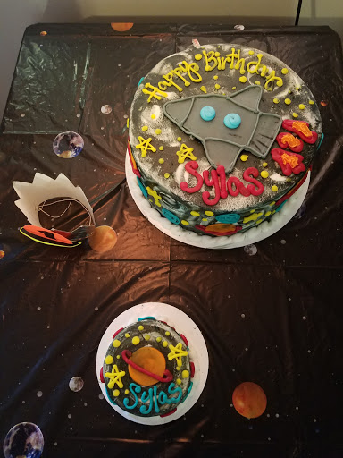 Bakery «Mulberries Cake Shop», reviews and photos, 2027 E Colfax Ave, Denver, CO 80206, USA