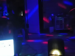 Angus bar