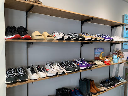 鞋窩shoes wow 手工洗鞋-台南東區仁和店「洗包。洗鞋。染色。維修。鞋底貼膜」