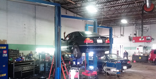 Auto Repair Shop «Diego Auto Repair and Tires», reviews and photos, 110 Elmwood Ave, Providence, RI 02907, USA