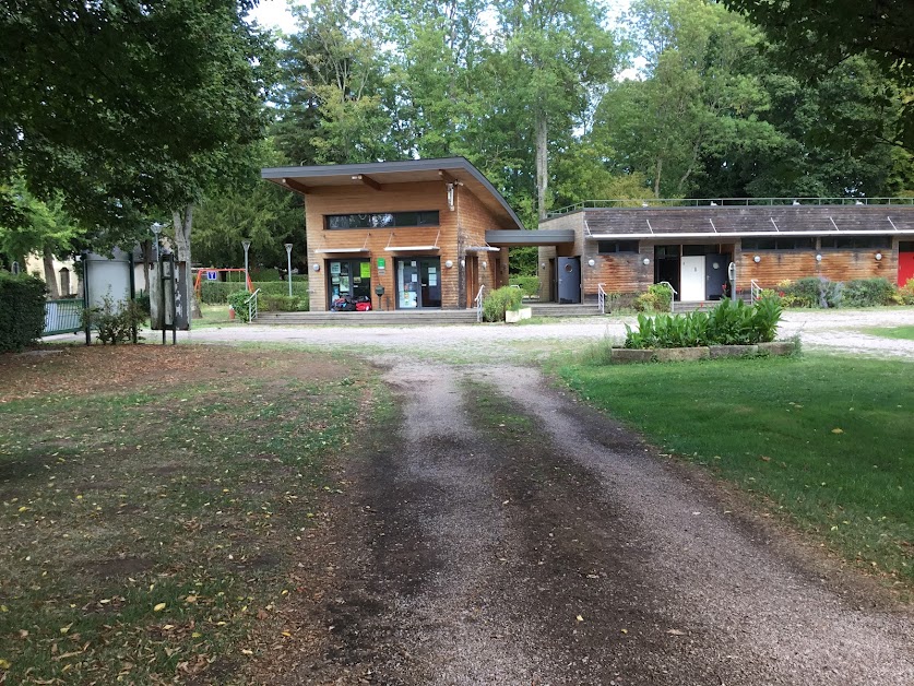 Camping Municipal Solange Sand ** à Montgivray