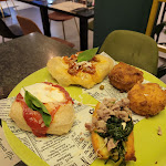 Photo n°3 de l'avis de Laura.o fait le 20/09/2022 à 18:34 sur le  Nonna Mà Pizzeria Trattoria à Frattamaggiore