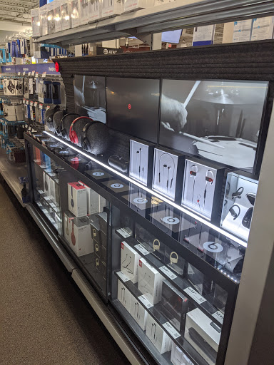 Electronics Store «Best Buy», reviews and photos, 100 Hawley Ln, Trumbull, CT 06611, USA