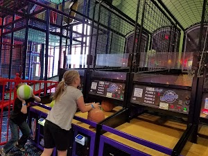Boondocks Food & Fun Draper - photo 19