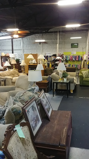 Thrift Store «New Beginnings Thrift Store», reviews and photos, 415 Citrus Tower Blvd, Clermont, FL 34711, USA