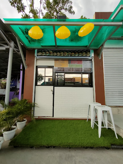 Masashi Burger - VX65+P27, J.P Rizal St, Pandi, Bulacan, Philippines