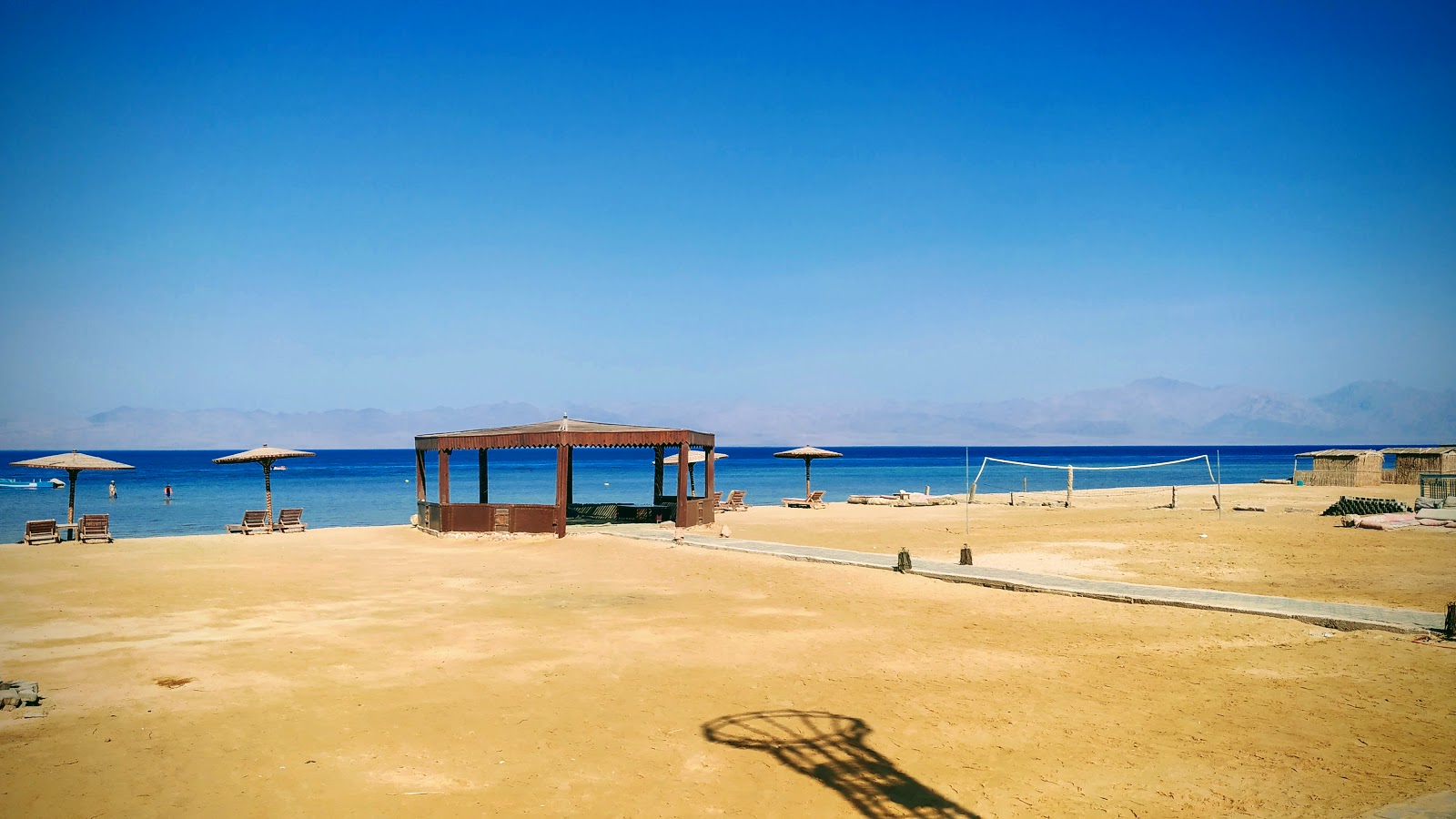 Nuweiba beach photo #8