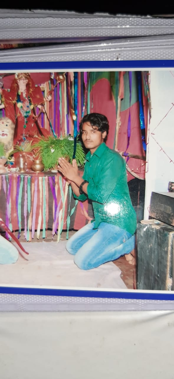 Apna Purana Adda