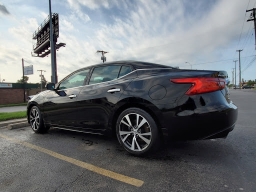 Car Wash «Wonderful Waldo Car Wash», reviews and photos, 7401 Broadway St, Kansas City, MO 64114, USA