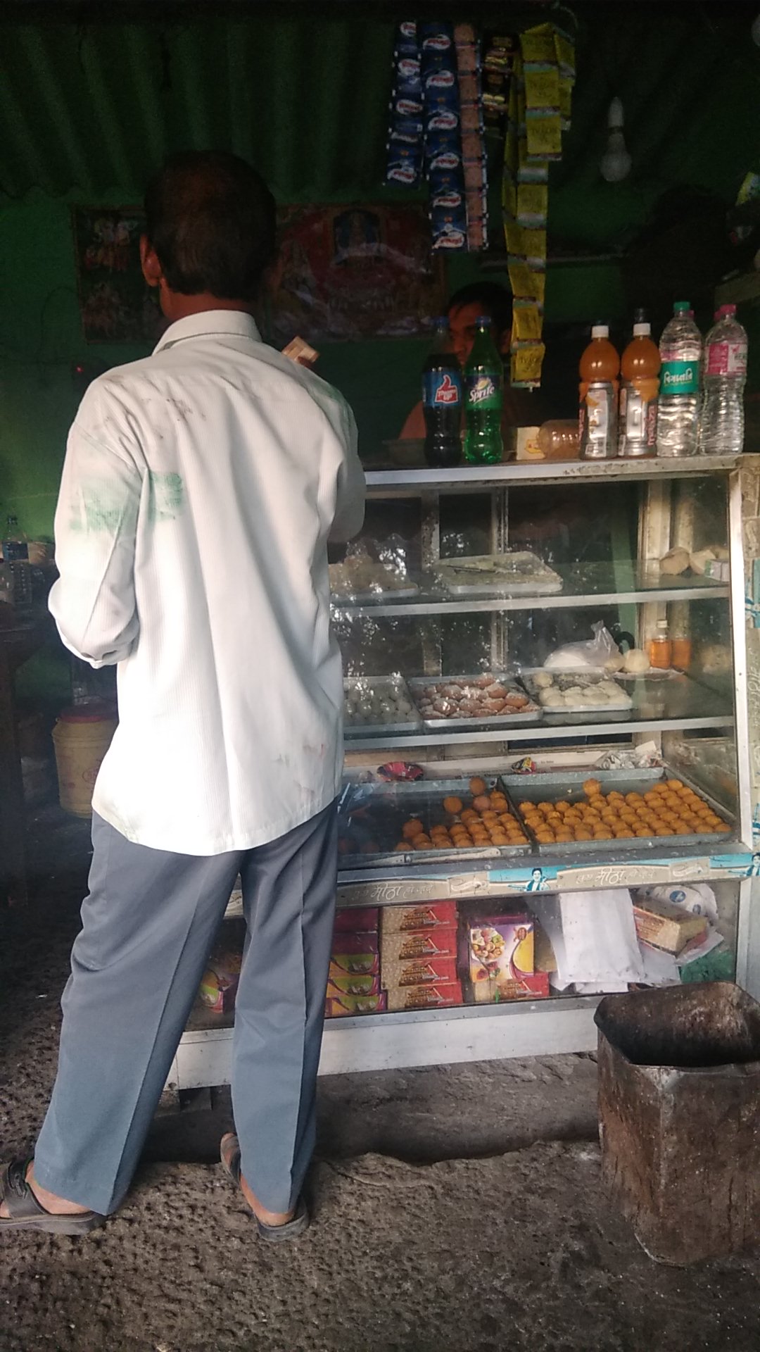 Dutta Sweets
