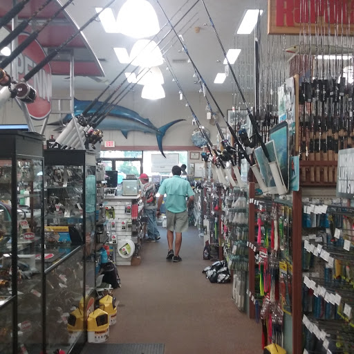 Sporting Goods Store «Half Hitch-Panama City Beach», reviews and photos, 2206 Thomas Dr, Panama City, FL 32408, USA