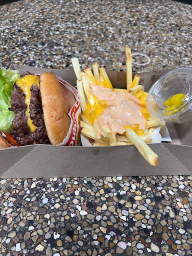 In-N-Out Burger image