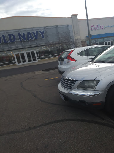 Clothing Store «Old Navy», reviews and photos, 3687 Stone Creek Blvd, Cincinnati, OH 45251, USA