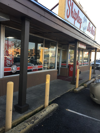 Donut Shop «Shipley Do-Nuts», reviews and photos, 507 W Moore Ave, Terrell, TX 75160, USA