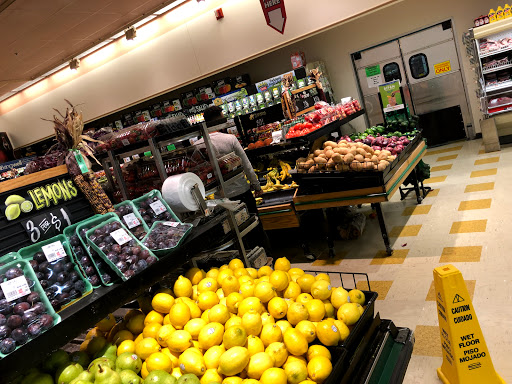 Grocery Store «Market Basket», reviews and photos, 49 Pond St, Ashland, MA 01721, USA