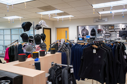 Mercedes Benz Dealer «Mercedes-Benz of Naperville», reviews and photos, 1569 Ogden Ave, Naperville, IL 60540, USA