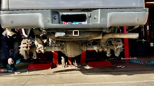 Tire Shop «Discount Tire Store - Tigard, OR», reviews and photos, 11462 SW Pacific Hwy, Tigard, OR 97223, USA