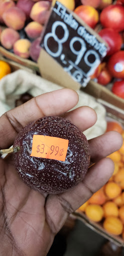 Grocery Store «Community Green Market», reviews and photos, 2228 White Plains Rd, Bronx, NY 10467, USA