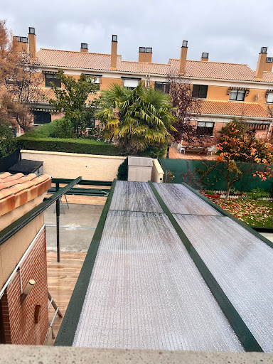 Suteal toldos en Valladolid