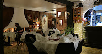 Atmosphère du Restaurant Auberge des Trois Pucelles à Saint-Nizier-du-Moucherotte - n°1