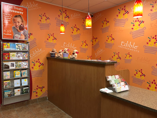 Gift Shop «Edible Arrangements», reviews and photos, 3005 Old Alabama Rd STE 240, Alpharetta, GA 30022, USA