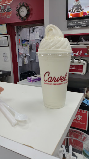 Ice Cream Shop «Carvel», reviews and photos, 216 E Main St, East Islip, NY 11730, USA