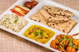 Ujala Restaurant :- Indian, Mughlai and Chinese Cuisine food image