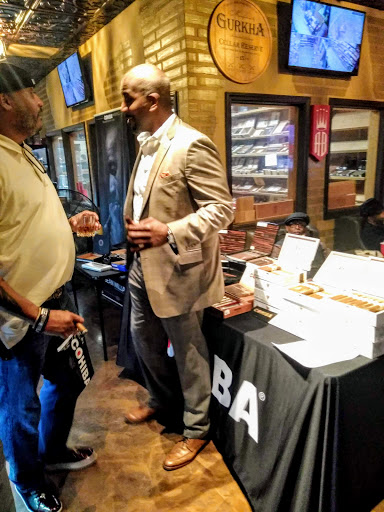 Tobacco Shop «Paradise Island Smoke Shop», reviews and photos, 3316 Snapfinger Rd, Lithonia, GA 30038, USA