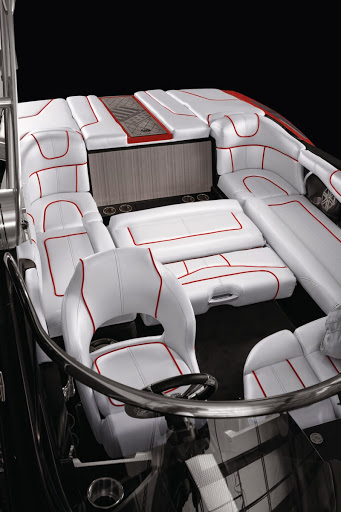 Boat Dealer «Norcal MasterCraft Discovery Bay Mall - Showroom / ProShop», reviews and photos, 1520 Discovery Bay Blvd #200, Discovery Bay, CA 94505, USA